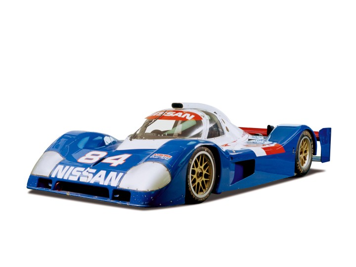 The Nissan P35 with its double deck rear wing as tested initially.